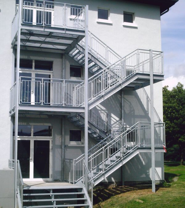 Fluchttreppe Modell TA-ST3